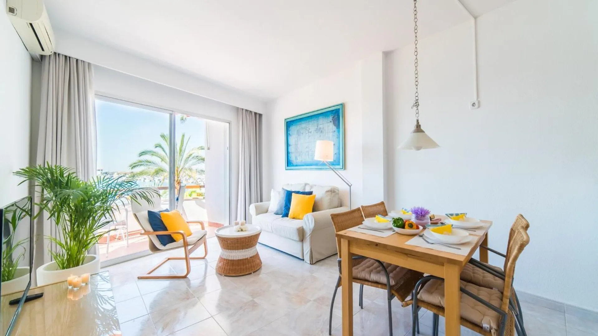 Apartment With Spectacular Sea Views Alcudia Spanyolország