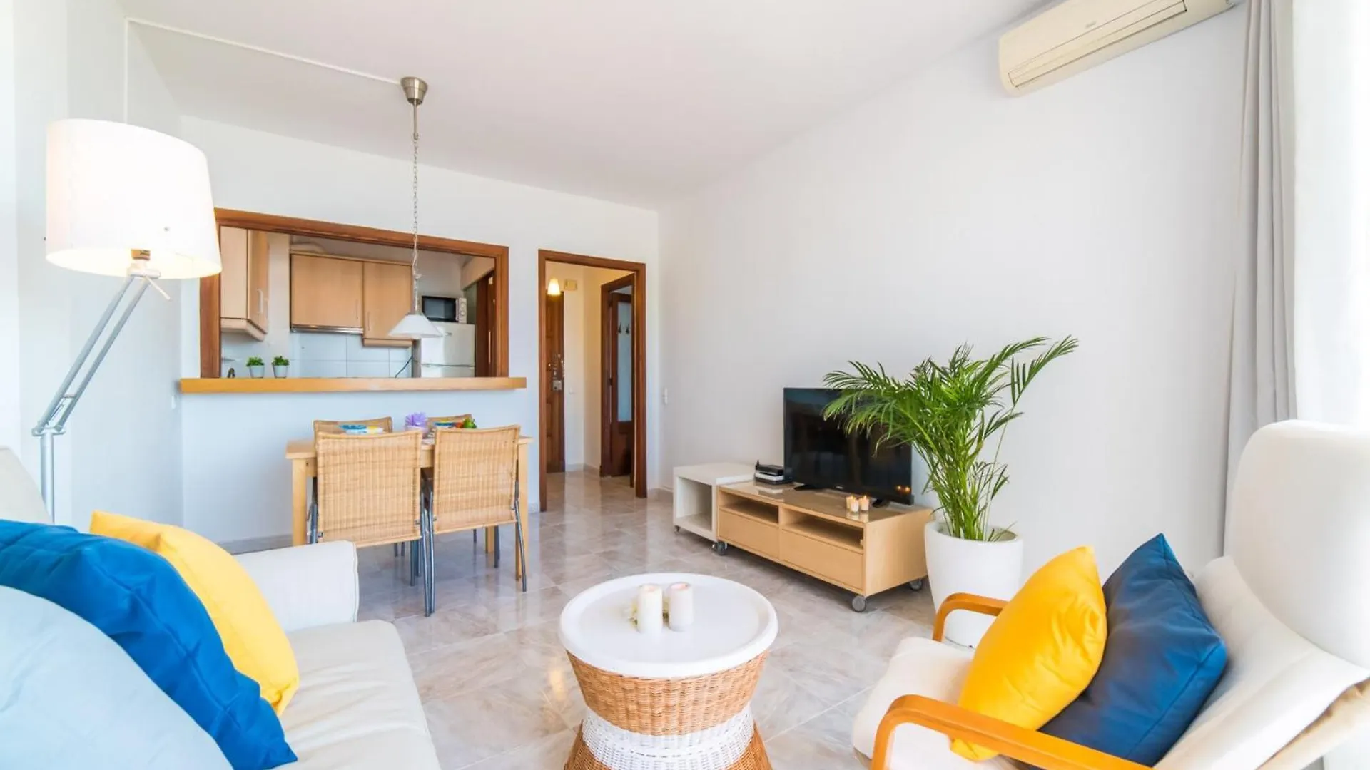 Apartment With Spectacular Sea Views Alcúdia