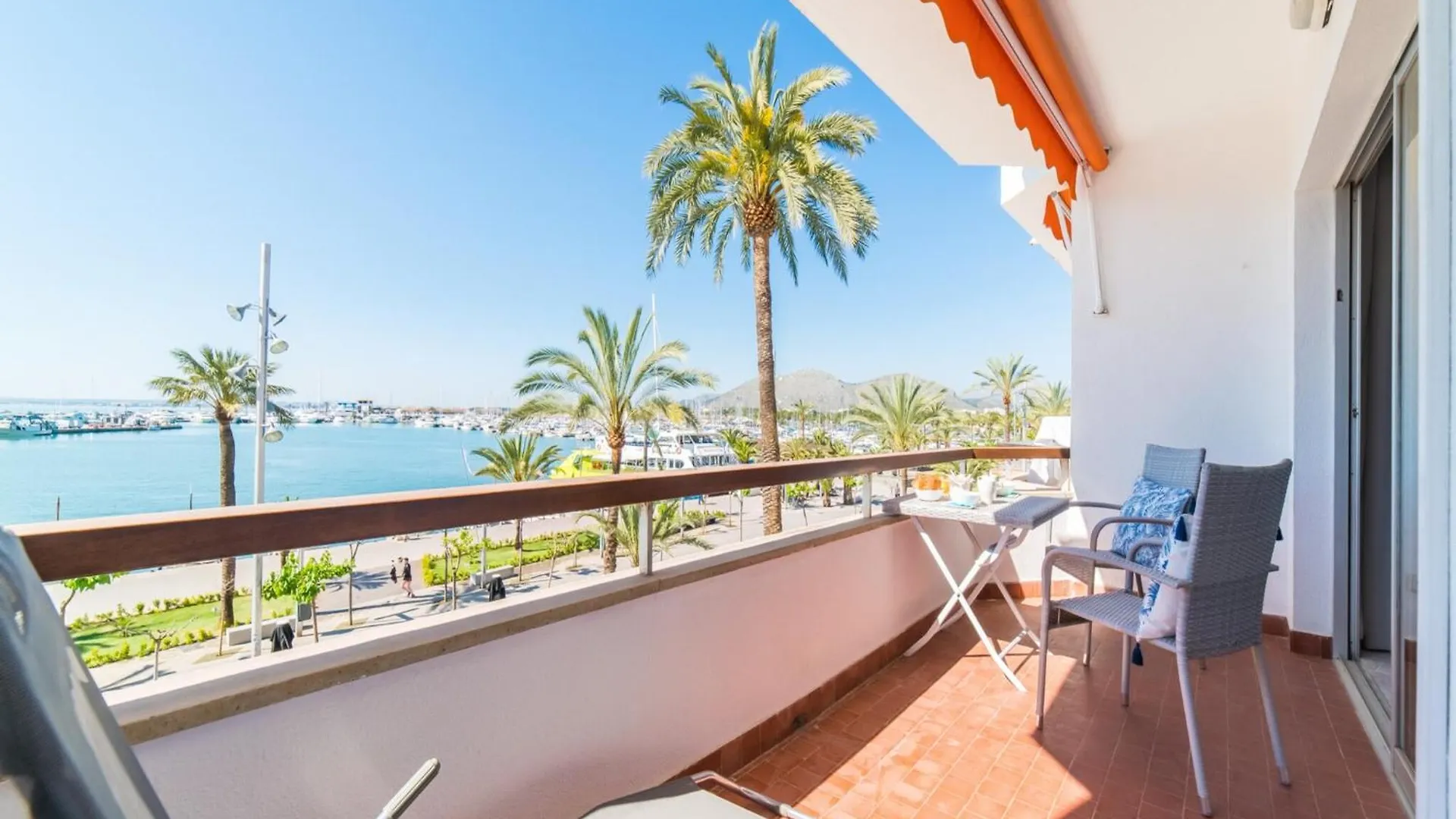 Apartment With Spectacular Sea Views Alcudia 0*,